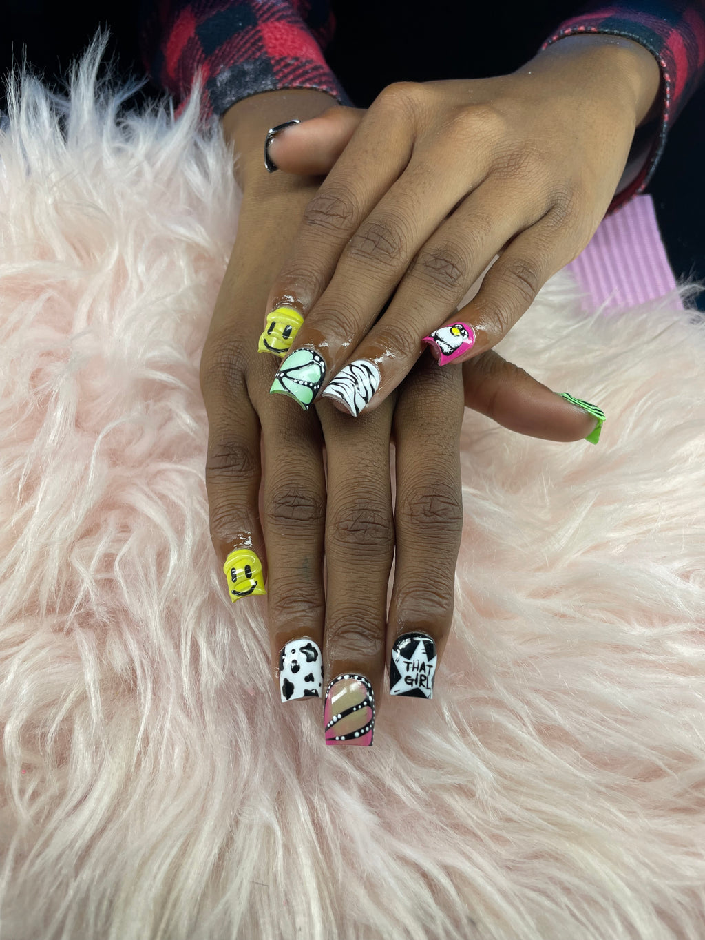 Mini Nail Girlies