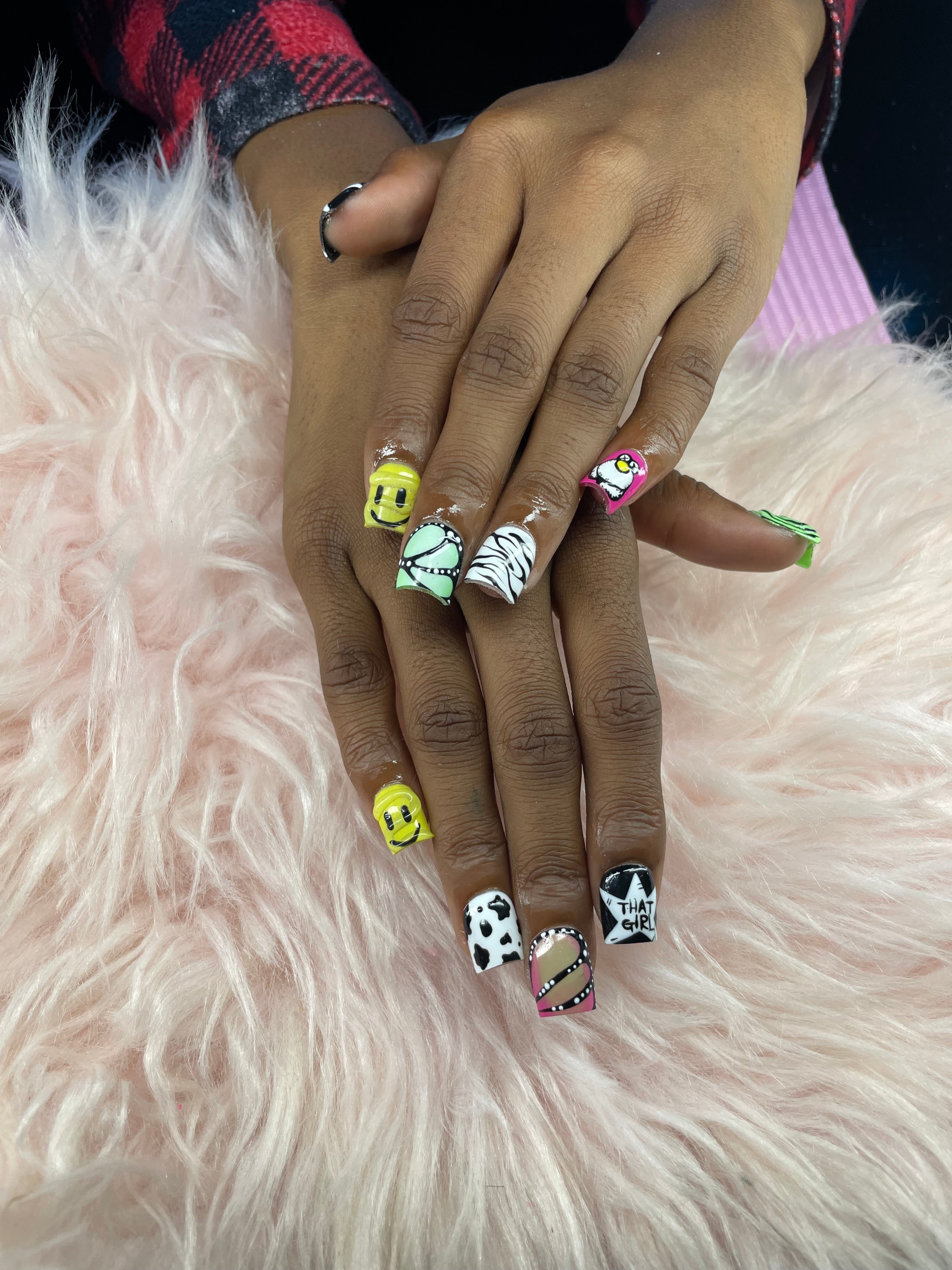 Mini Nail Girlies